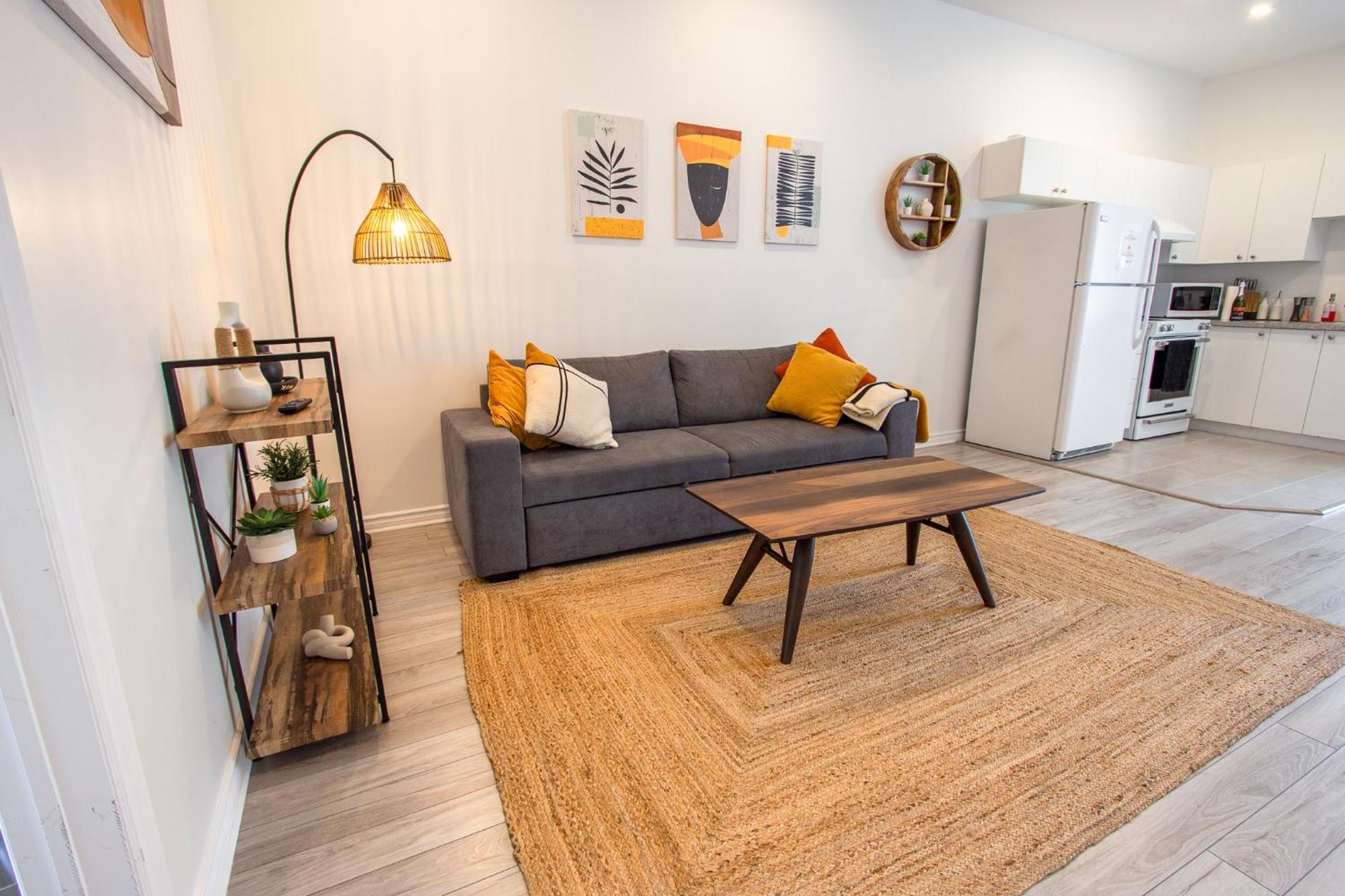 Africa - Selfcheckin - Plateau - St-laurent Appartement